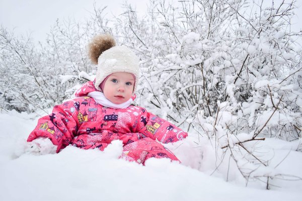 Come combinare capi in cashmere e seta per un outfit trasversale alle stagioni?